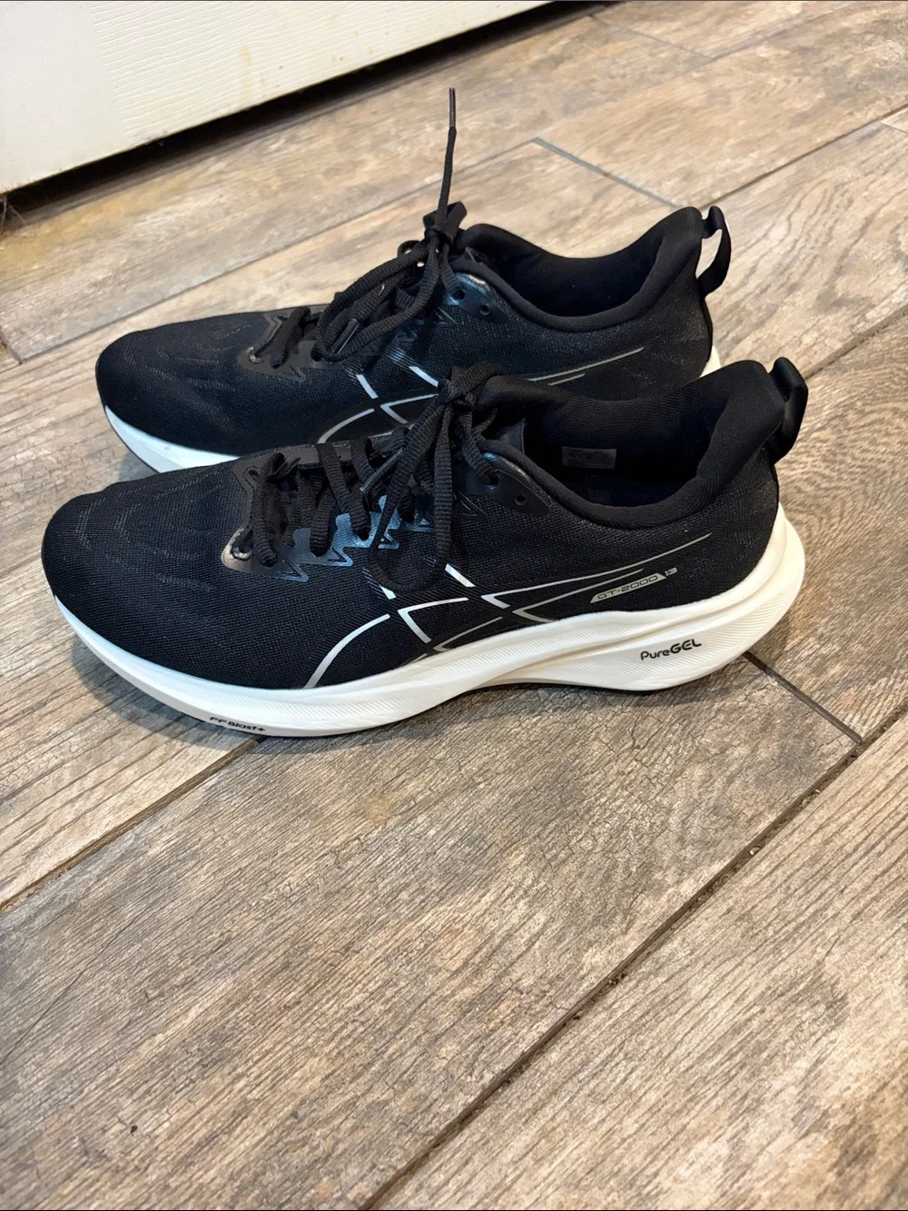 Asics gt 2000 13 running shoes women’s size 10 wide